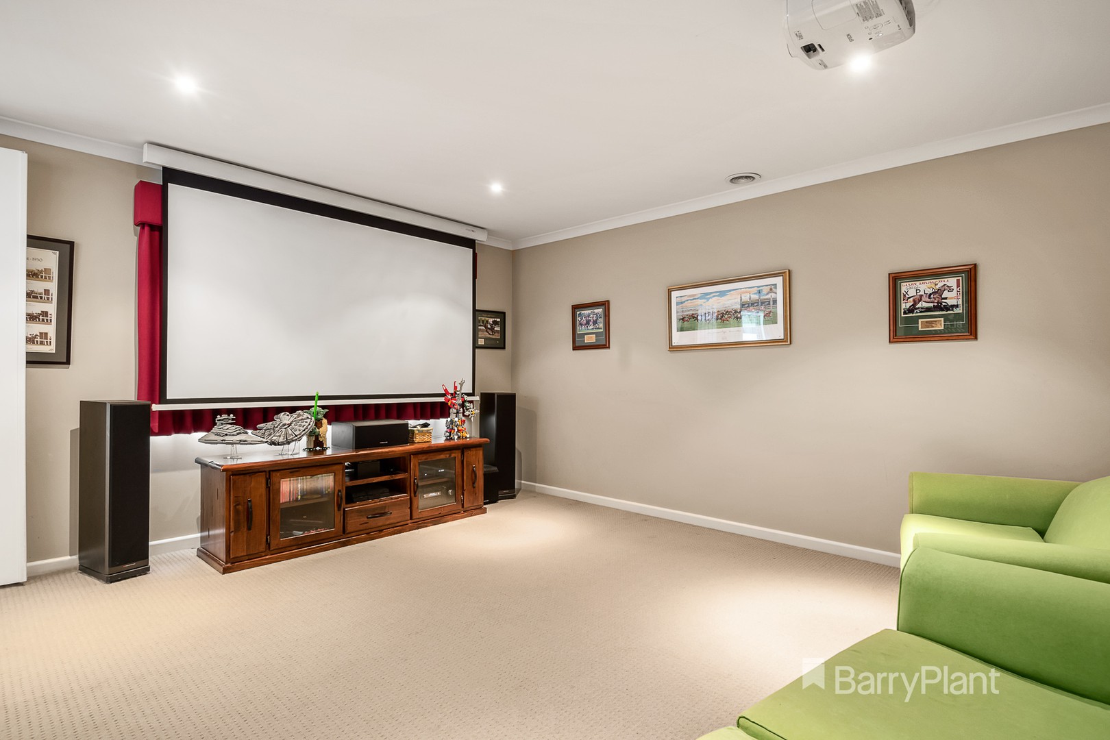 207 Linsell BoulevardCranbourne East, VIC 3977, Cranbourne East - Thumbnail 5