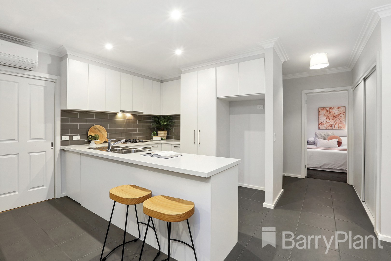 2/18 Summit AvenueBelmont, VIC 3216, Belmont - Thumbnail 4