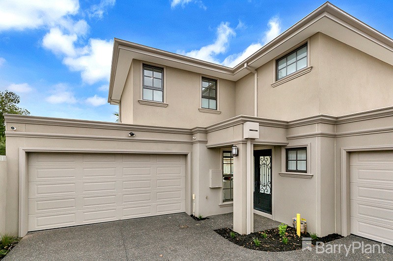 2/21 Blue Hills AvenueMount Waverley, VIC 3149, Mount Waverley - Image 1