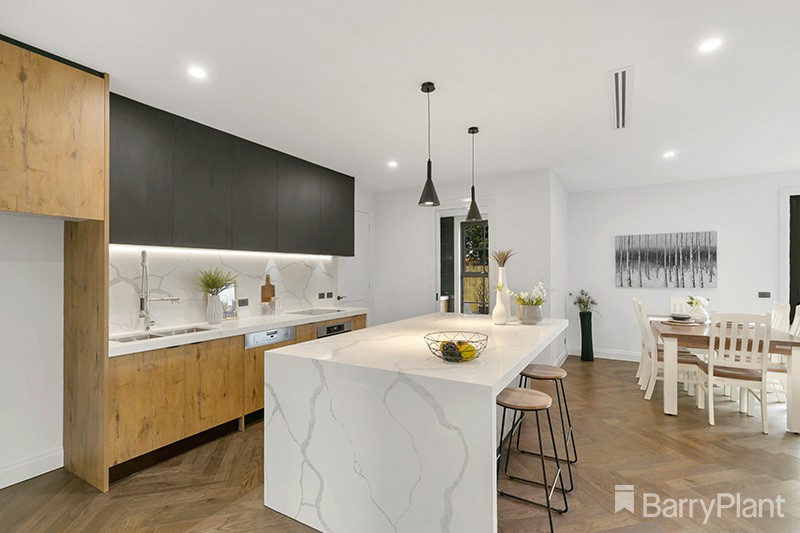 2/21 Blue Hills AvenueMount Waverley, VIC 3149, Mount Waverley - Thumbnail 3