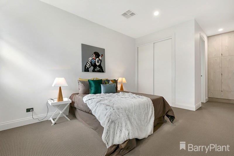 2/21 Blue Hills AvenueMount Waverley, VIC 3149, Mount Waverley - Thumbnail 8
