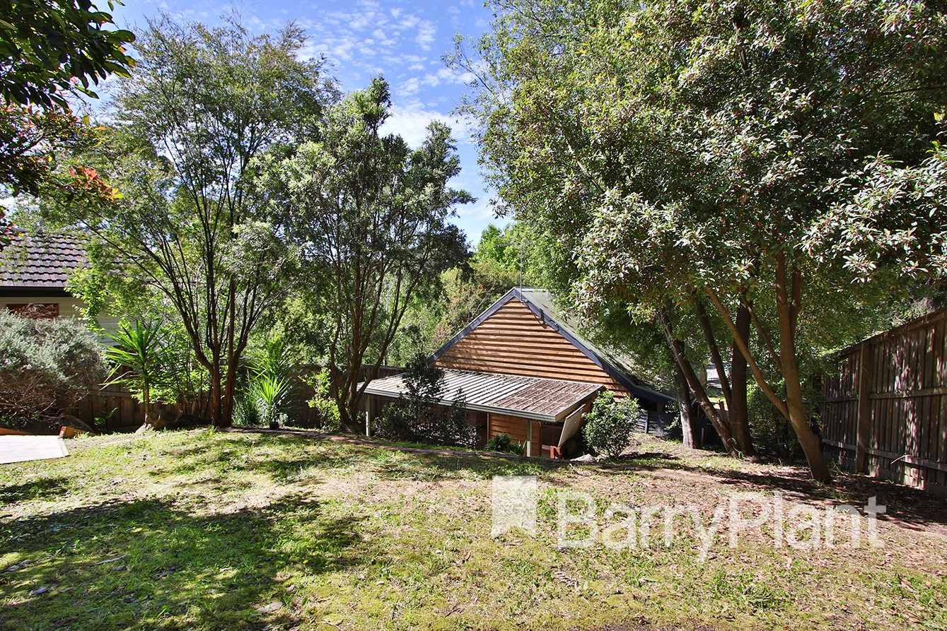 2/19 Souter Street, Eltham, VIC 3095 - Thumbnail 1 - 28/10/2020