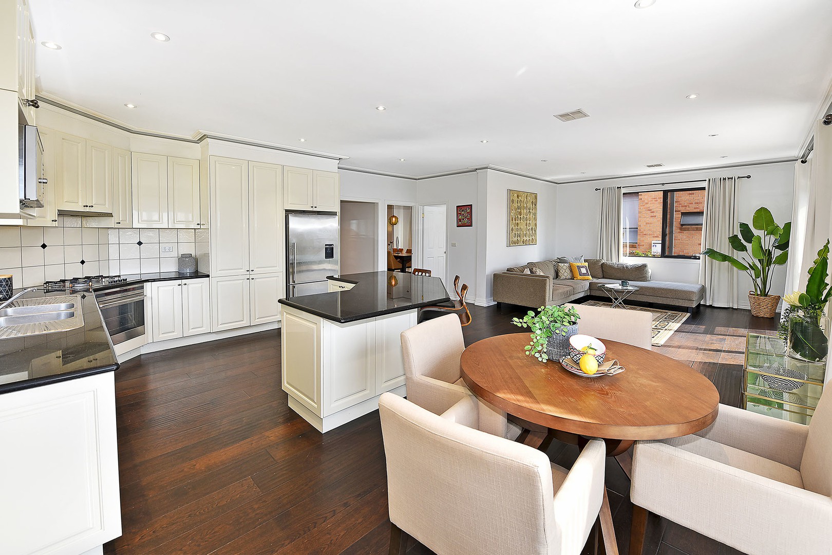3 Tulloch GroveGlen Waverley, VIC 3150, Glen Waverley - Thumbnail 4