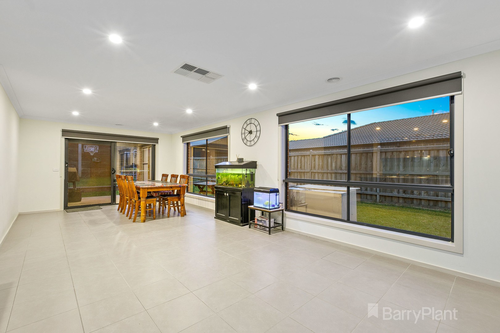 76 Greendale BoulevardPakenham, VIC 3810, Pakenham - Thumbnail 4