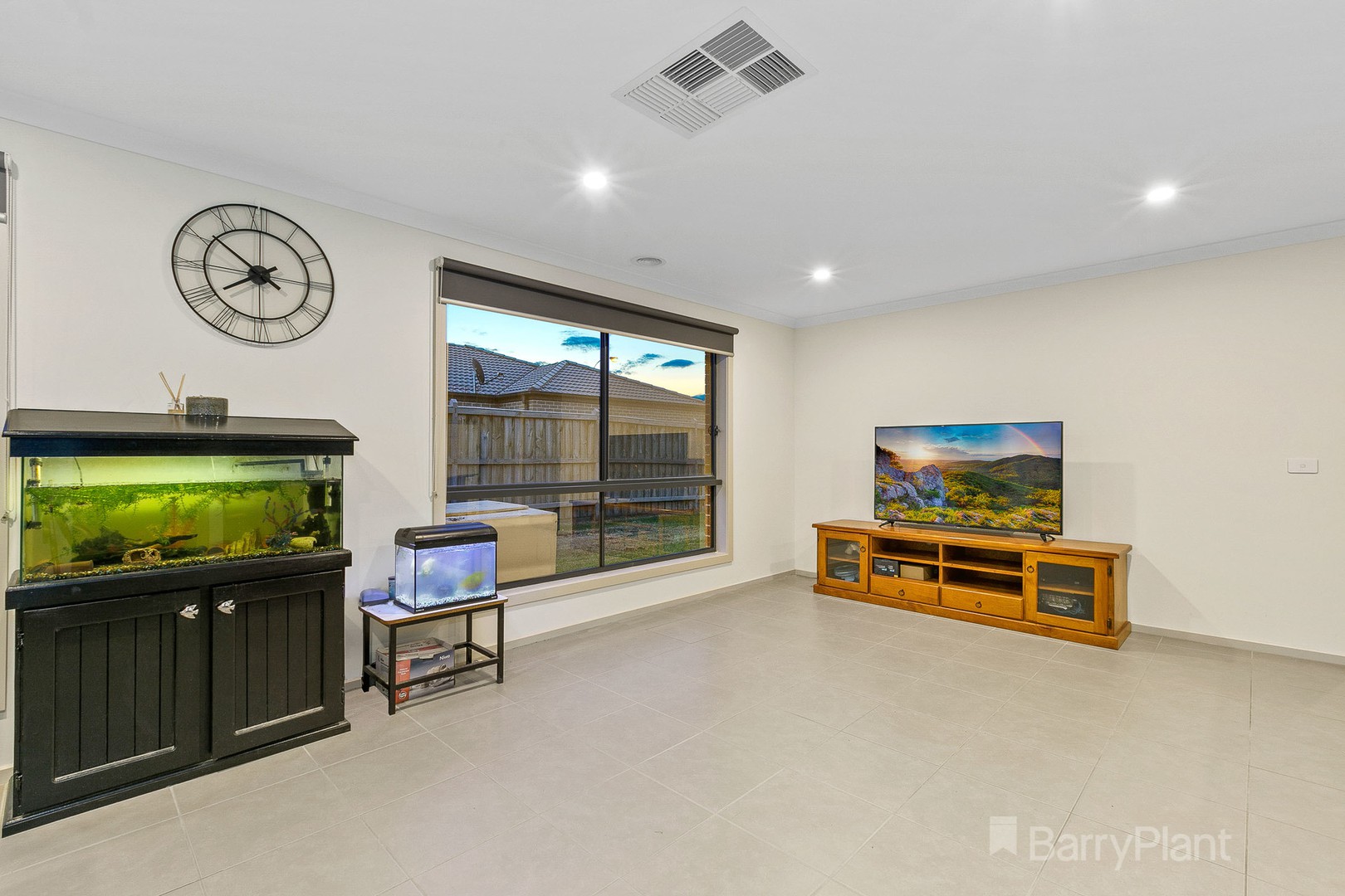 76 Greendale BoulevardPakenham, VIC 3810, Pakenham - Thumbnail 5