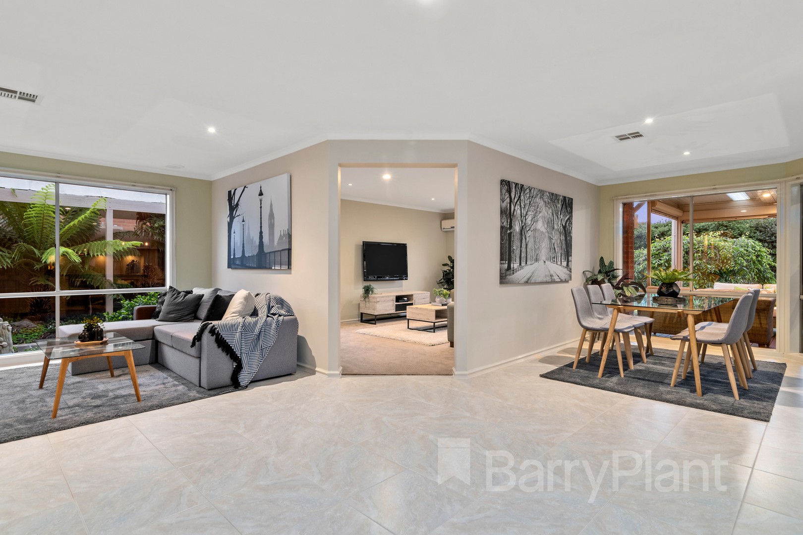 14 Sarah CourtWantirna South, VIC 3152, Wantirna South - Thumbnail 3