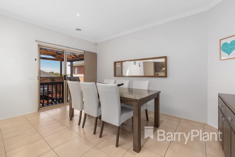 1 Rialton RiseSouth Morang, VIC 3752, South Morang - Thumbnail 3
