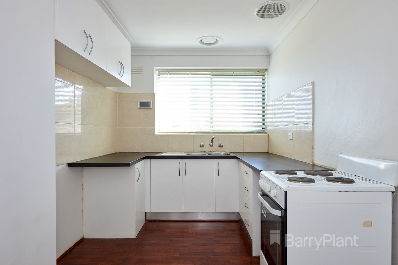 17/44-46 Potter StreetDandenong, VIC 3175, Dandenong - Thumbnail 2