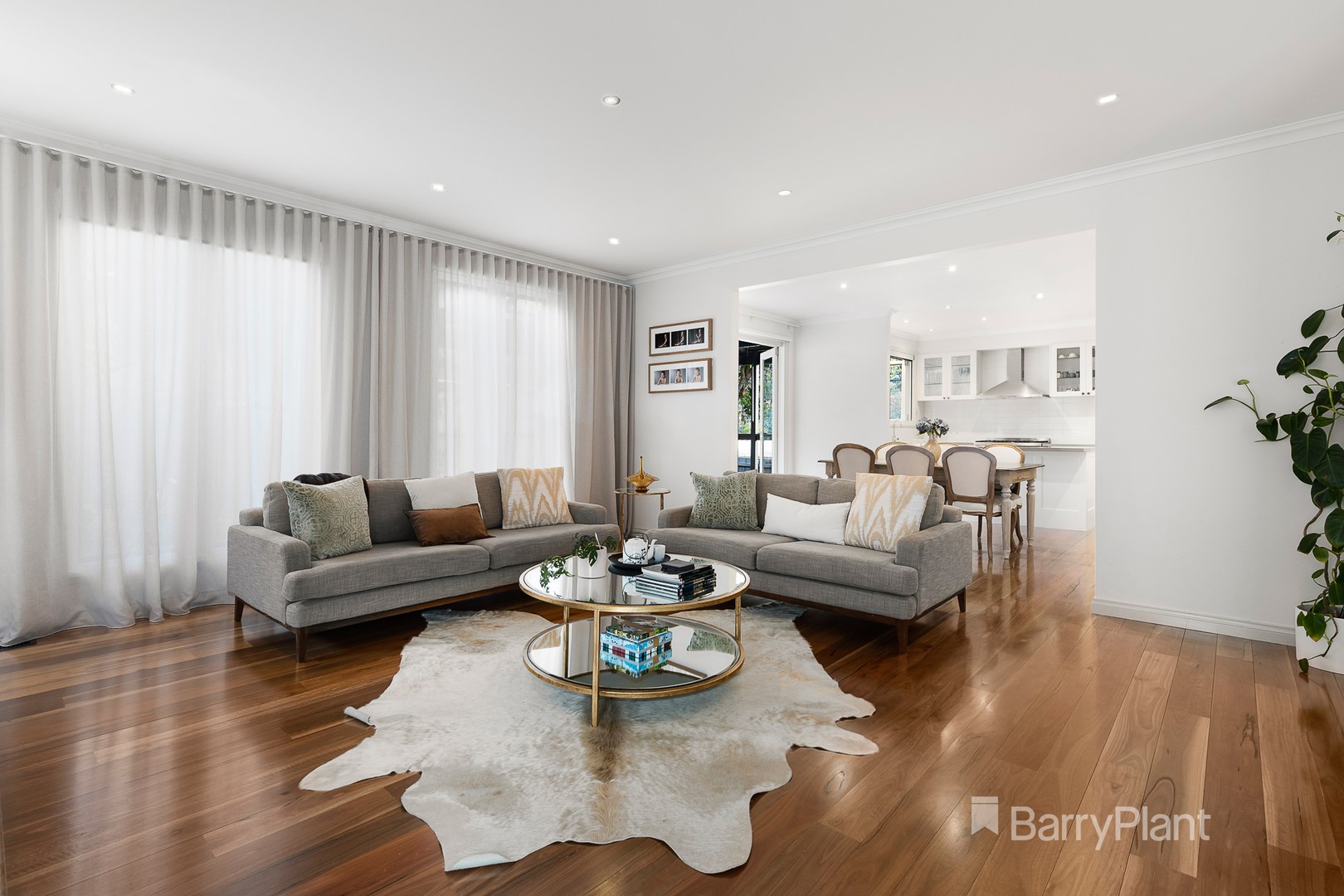 2/16 Raglan Road, Research, VIC 3095, Research - Thumbnail 4