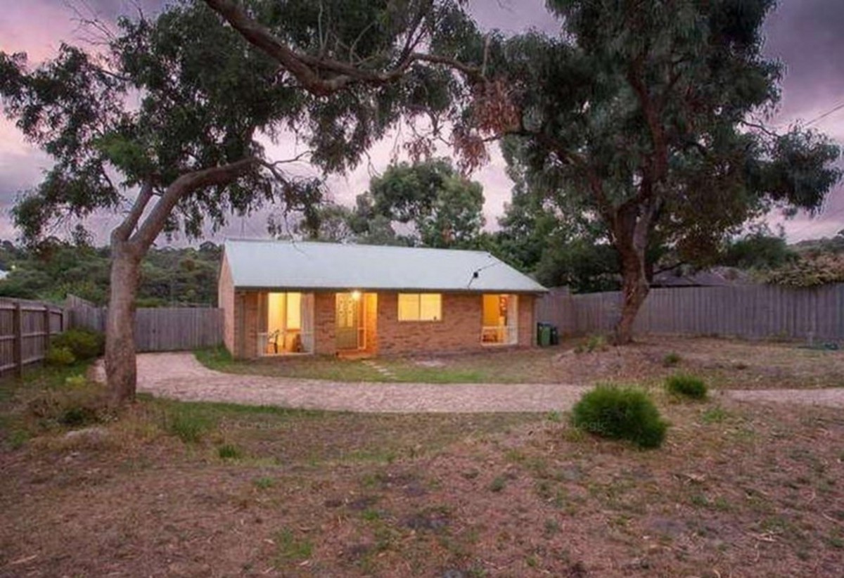 18 Bellbangra AvenueRosebud, VIC 3939, Rosebud - Thumbnail 2
