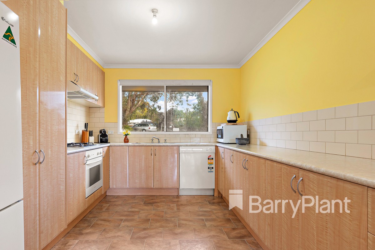18 Bellbangra AvenueRosebud, VIC 3939, Rosebud - Thumbnail 5