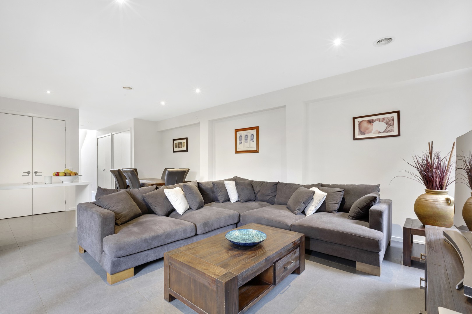 4 Meyers LaneCaroline Springs, VIC 3023, Caroline Springs - Thumbnail 2