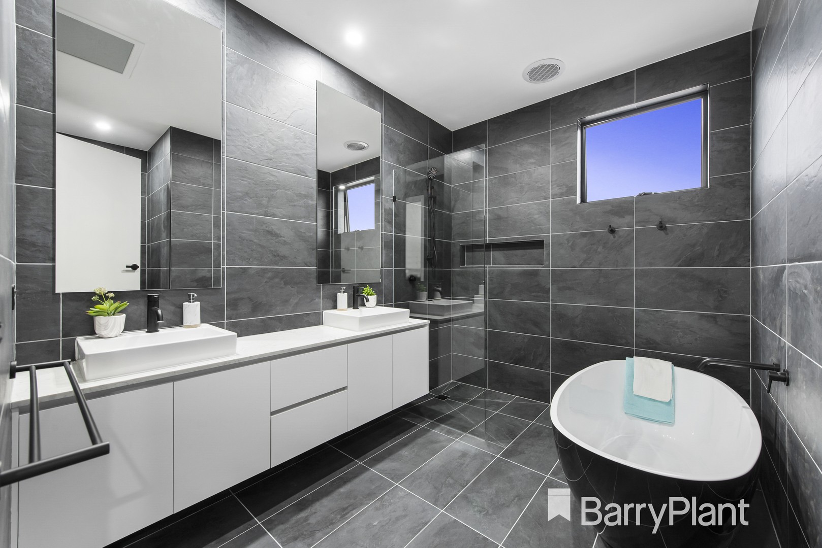 3B Slough StreetDeer Park, VIC 3023, Deer Park - Thumbnail 6