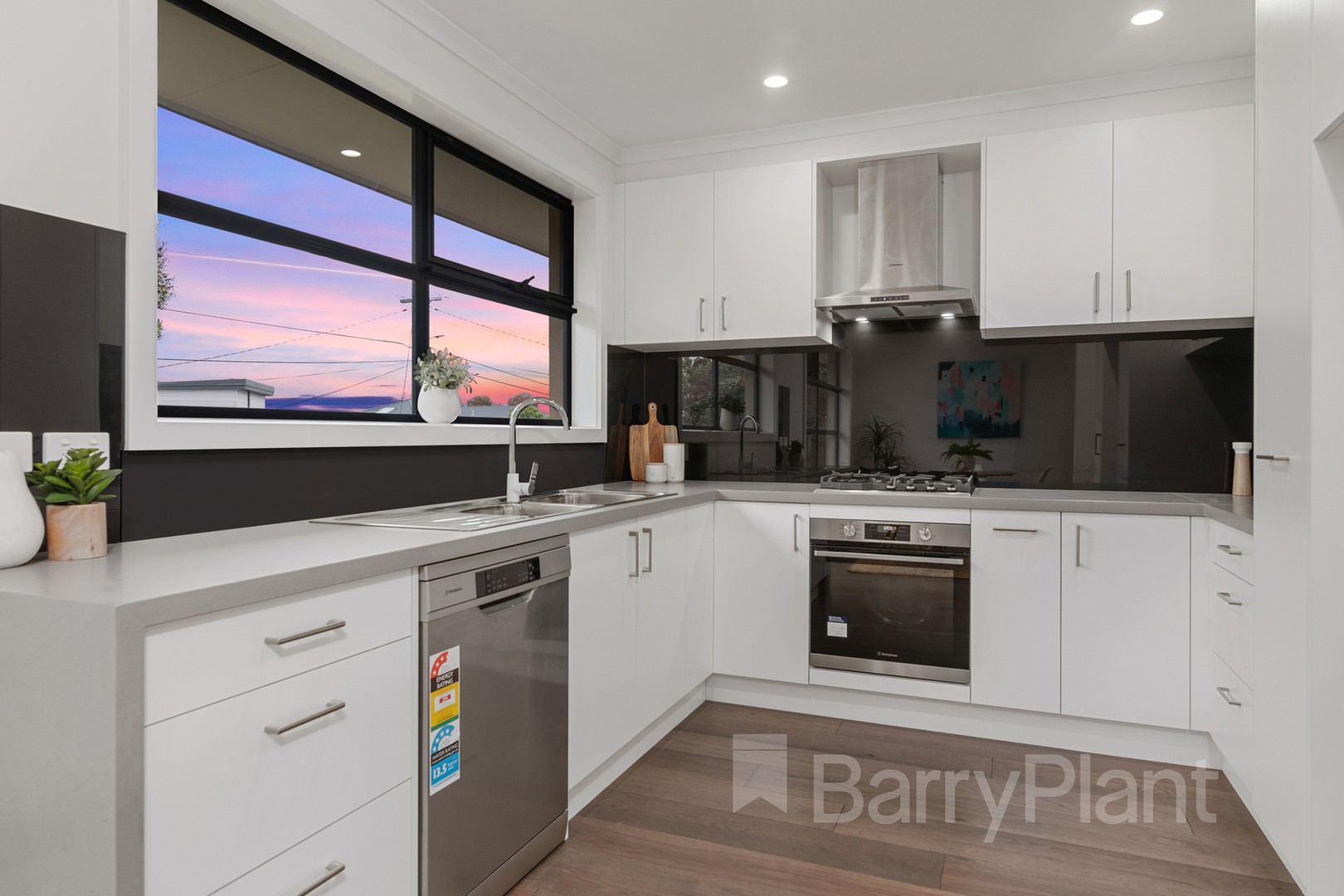 1/19 Latona AvenueKnoxfield, VIC 3180, Knoxfield - Thumbnail 3