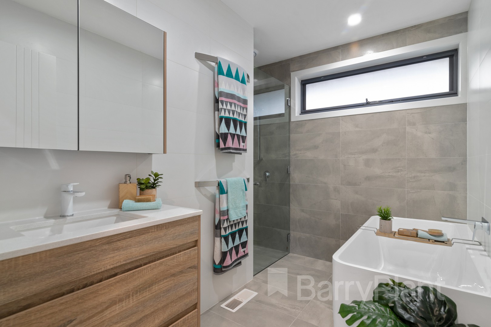 1/19 Latona AvenueKnoxfield, VIC 3180, Knoxfield - Thumbnail 7