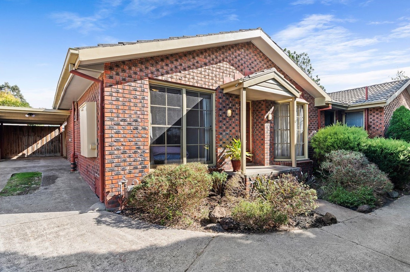2/2 Rupert StreetMitcham, VIC 3132