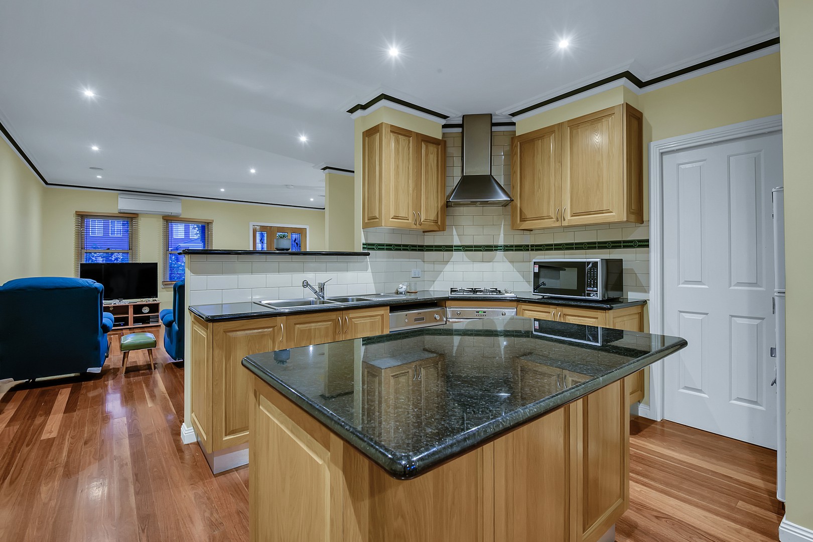 16A Simmonds PlaceRoxburgh Park, VIC 3064, Roxburgh Park - Thumbnail 3