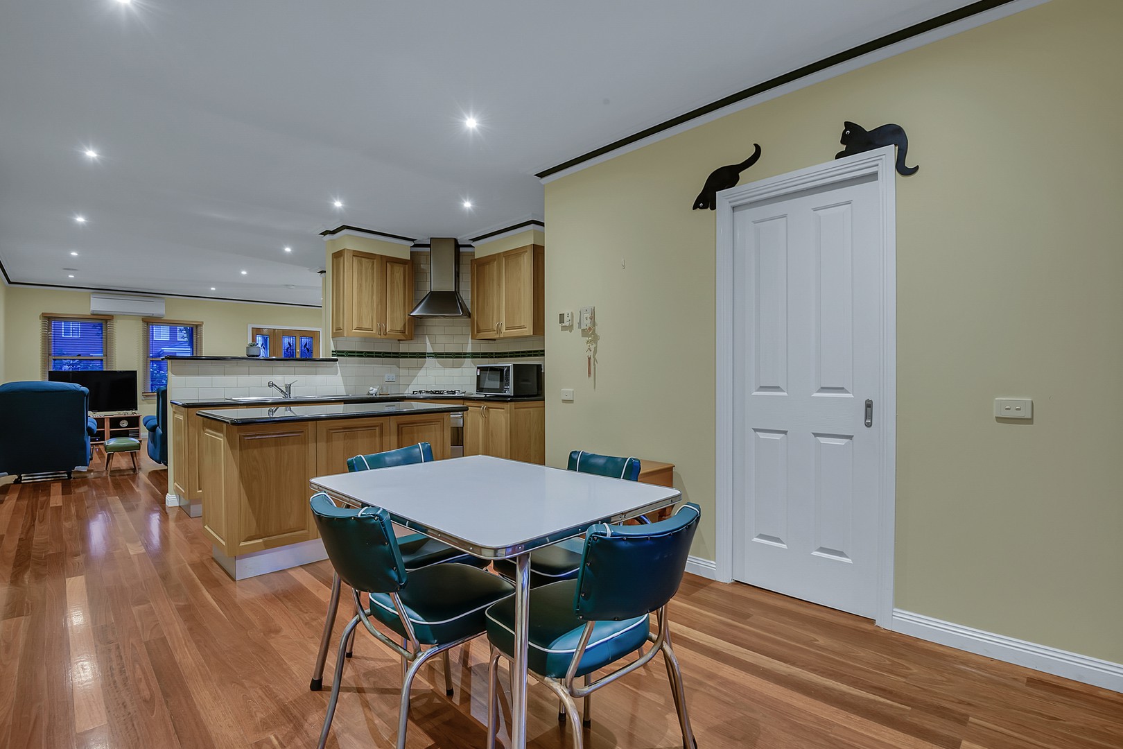 16A Simmonds PlaceRoxburgh Park, VIC 3064, Roxburgh Park - Thumbnail 6