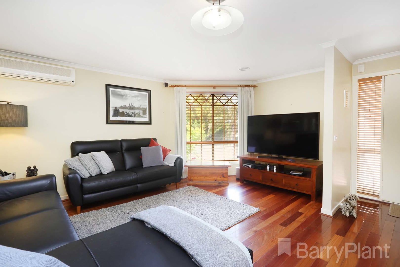 4/47-49 Hillcrest DriveWestmeadows, VIC 3049, Westmeadows - Thumbnail 2