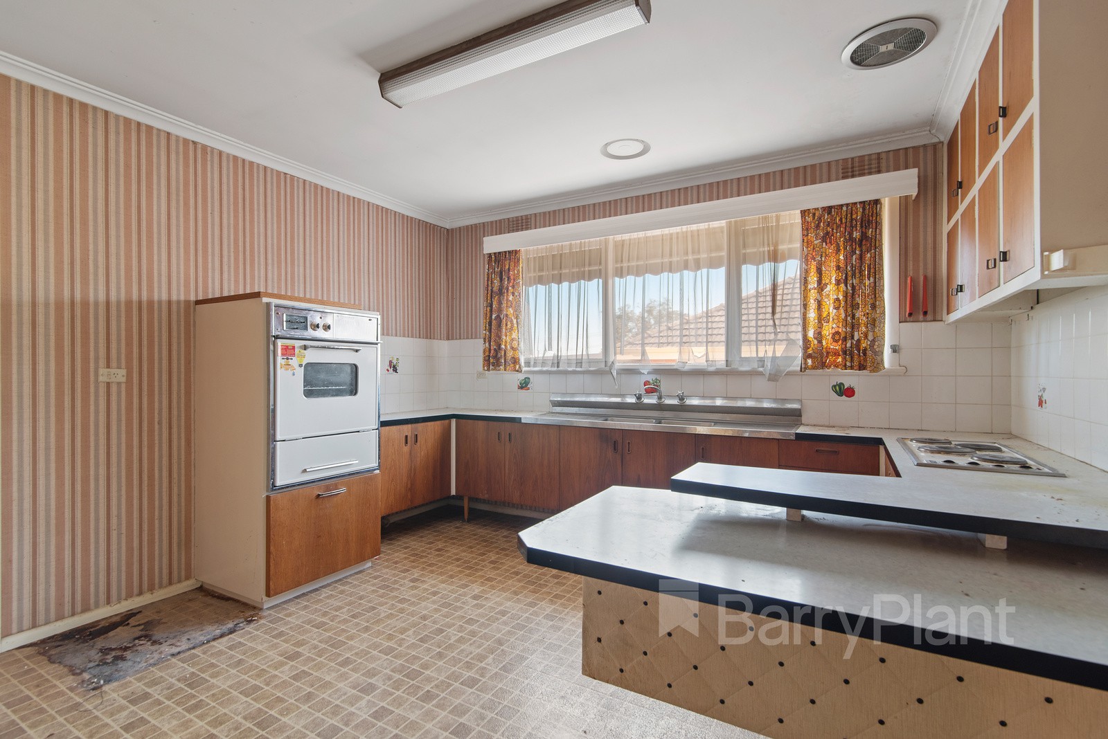 46 Allanfield CrescentBoronia, VIC 3155, Boronia - Thumbnail 3