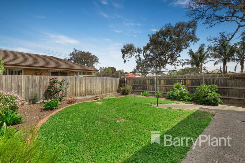 87 Manning Clark RoadMill Park, VIC 3082, Mill Park - Thumbnail 7