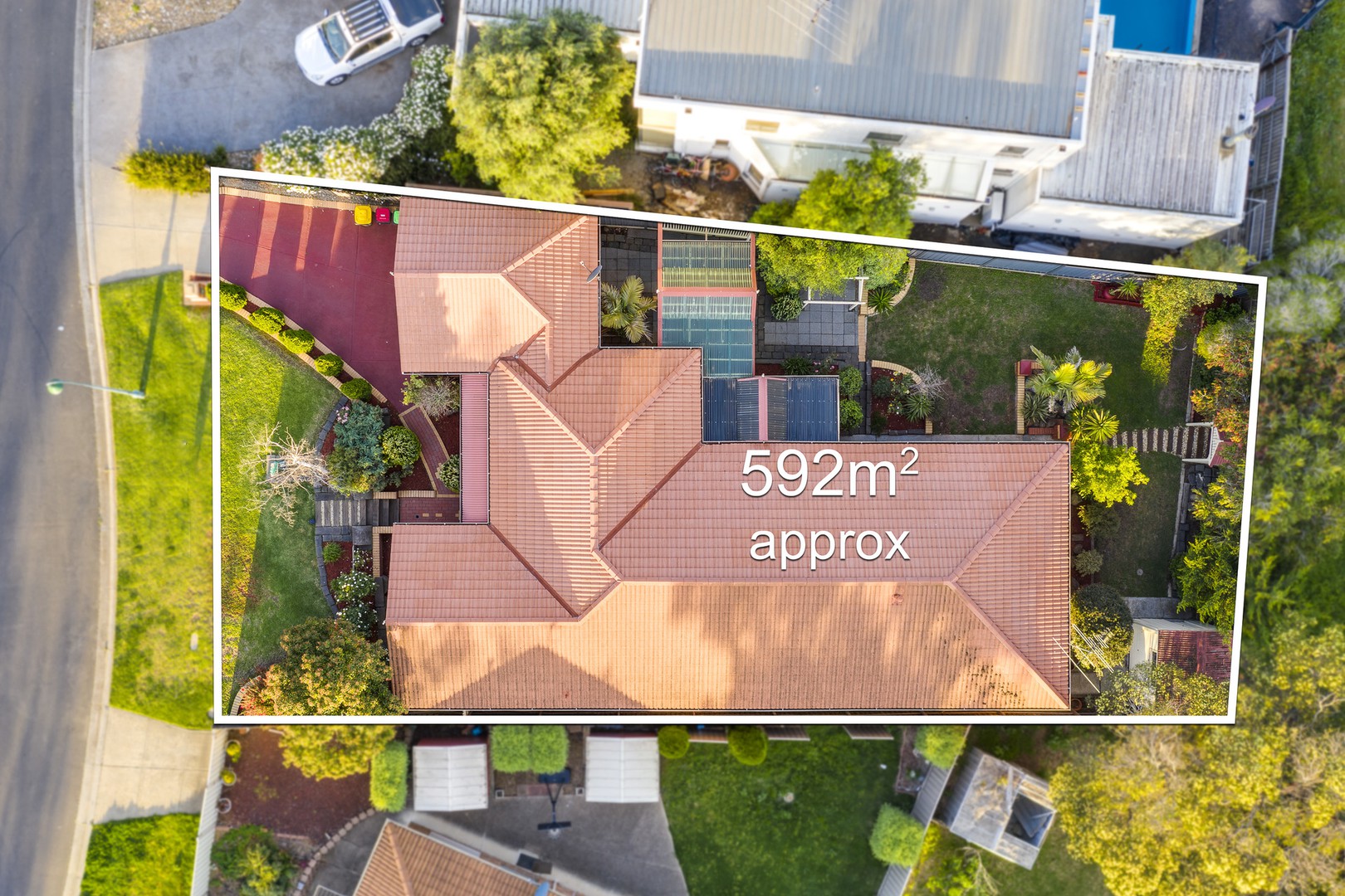 11 Hulme Court, Hillside, VIC 3037 - Thumbnail 2 - 05/11/2020