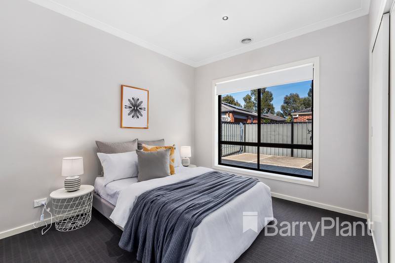 38 Donnelly CircuitSouth Morang, VIC 3752, South Morang - Thumbnail 8