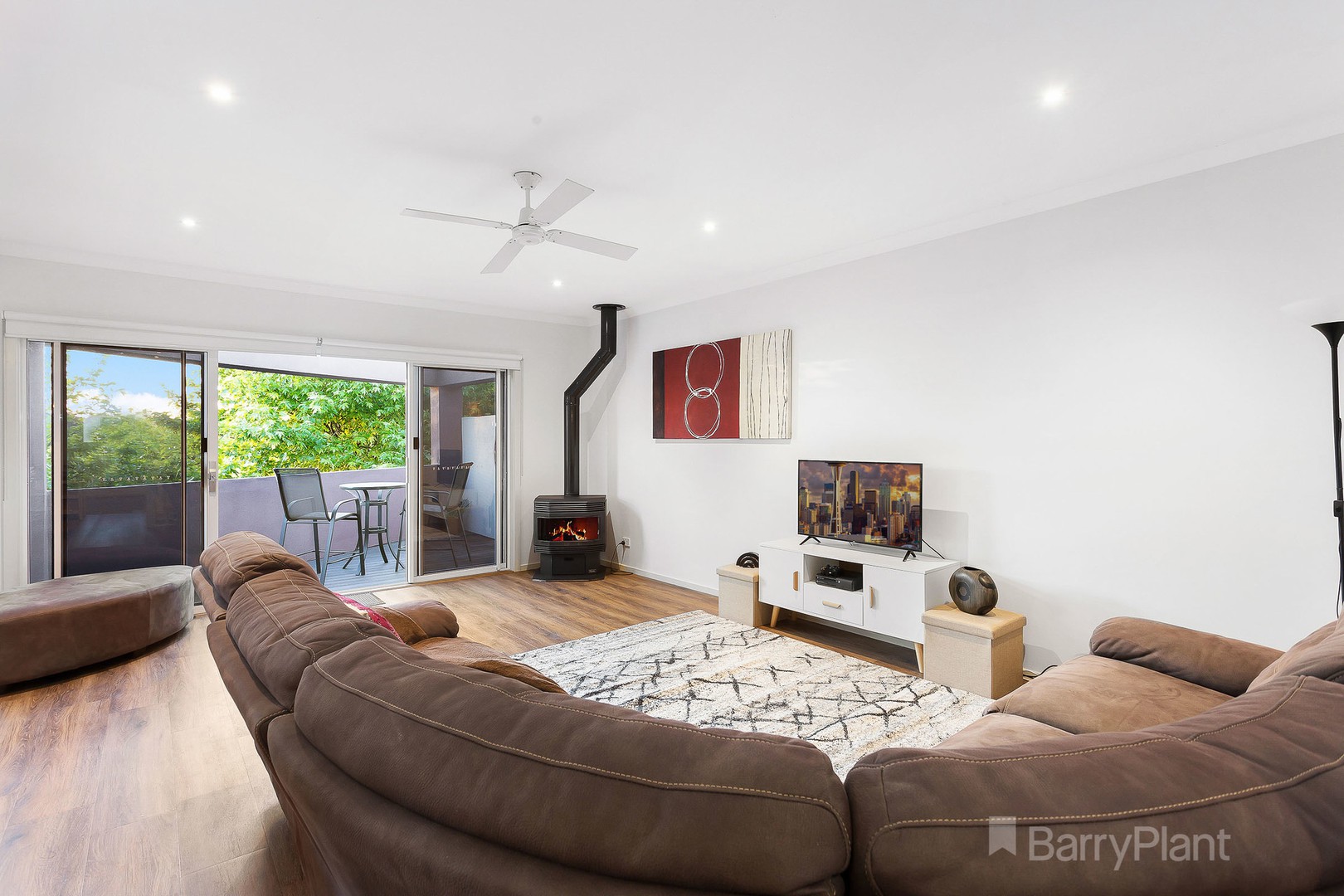57 Lakeside BoulevardPakenham, VIC 3810, Pakenham - Thumbnail 2