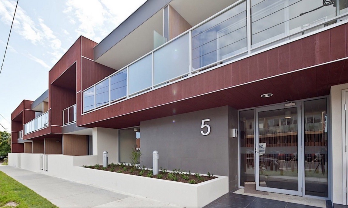 1/5 Bear Street, Mordialloc, VIC 3195 - Thumbnail 1 - 05/11/2020
