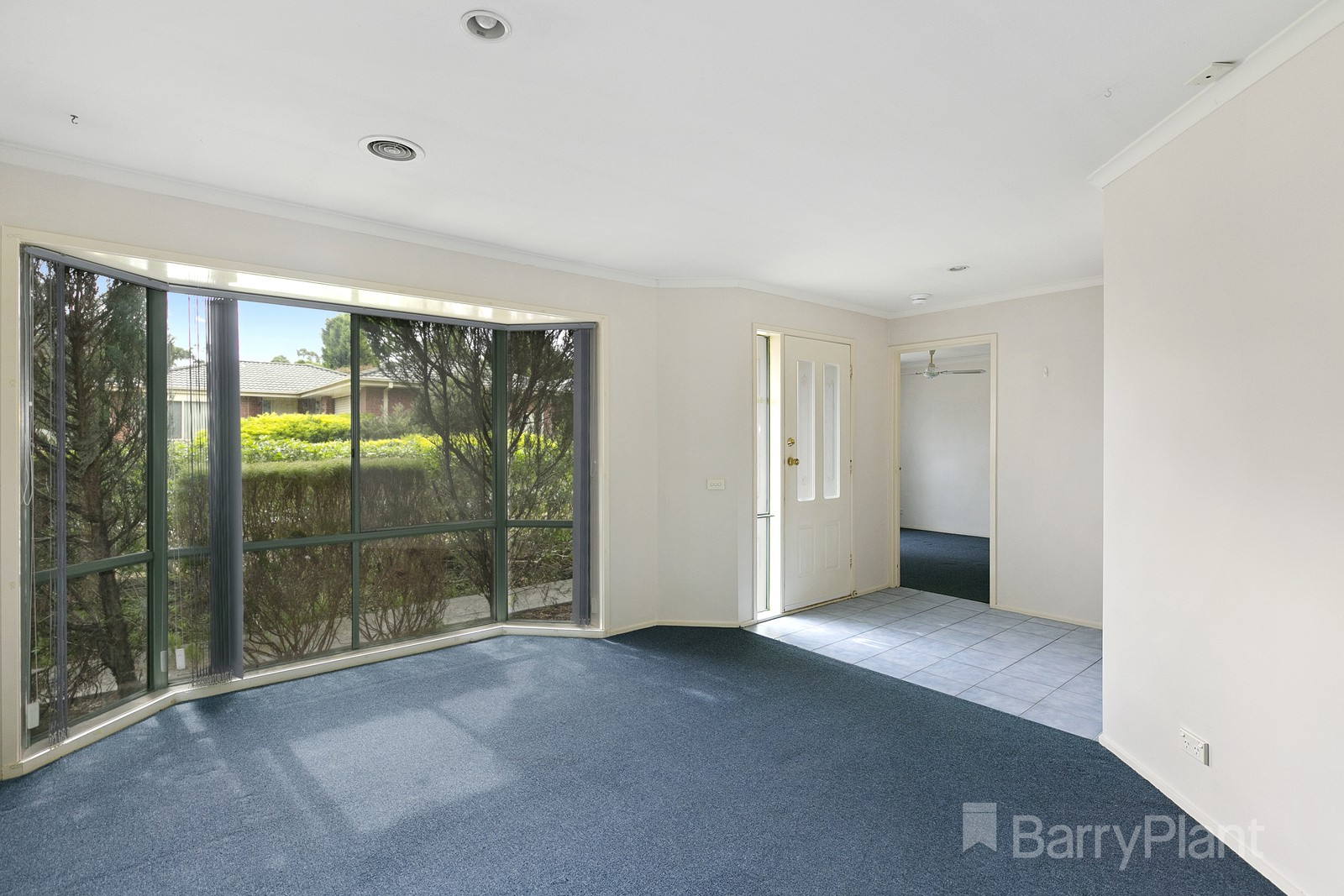 8/31 Durham Road, Kilsyth, VIC 3137 - Thumbnail 2 - 06/11/2020