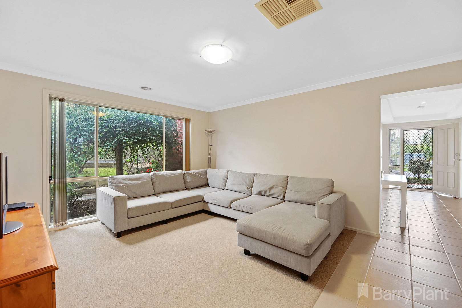 3 Cunningham Court, Warragul, VIC 3820 - Thumbnail 2 - 06/11/2020