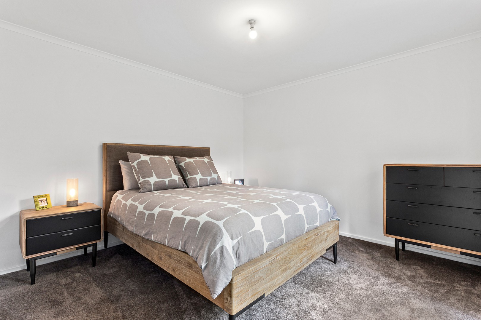 8 Confait CourtBerwick, VIC 3806, Berwick - Thumbnail 7