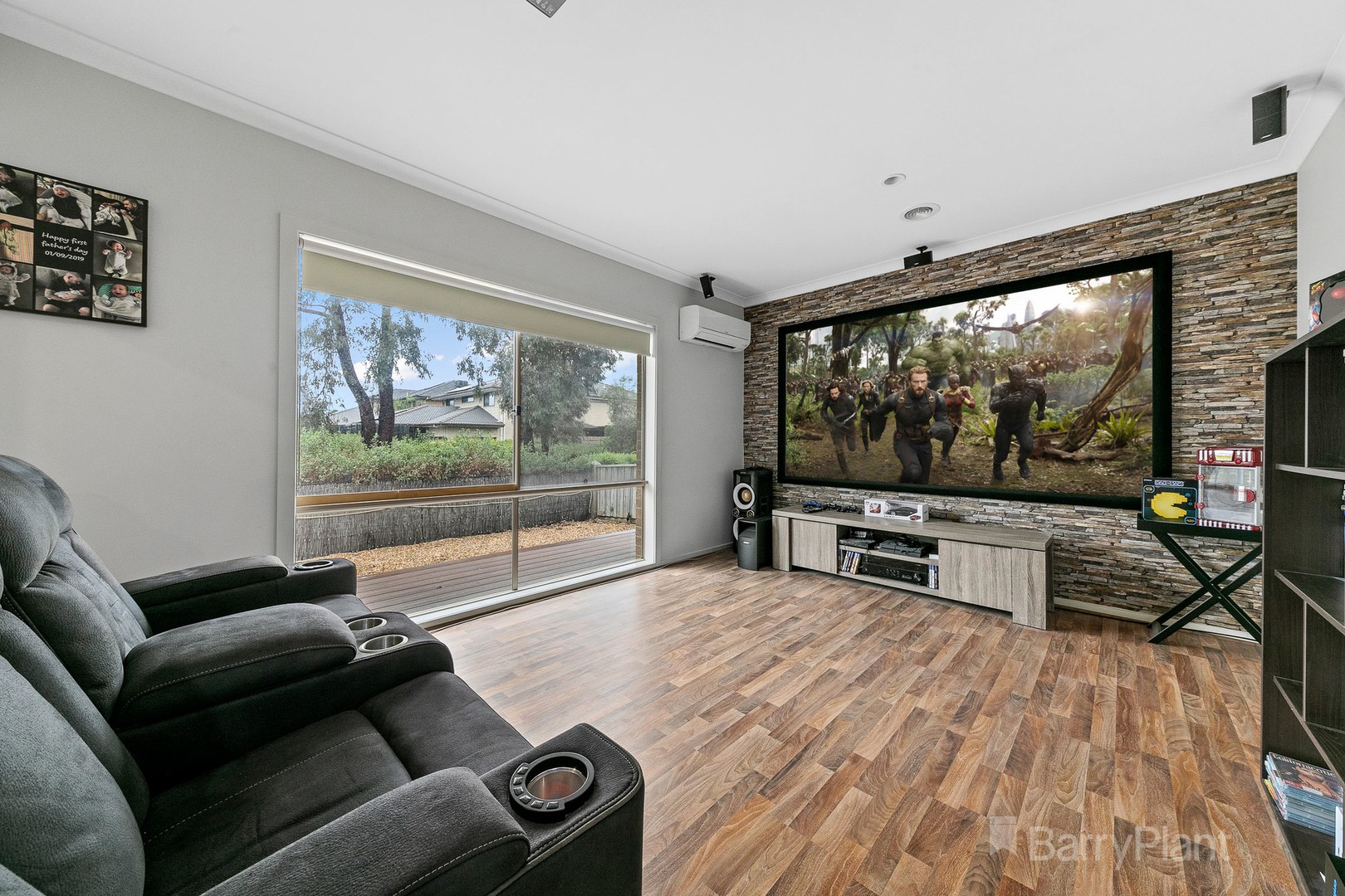 17 Warrego CircuitSandhurst, VIC 3977, Sandhurst - Thumbnail 2
