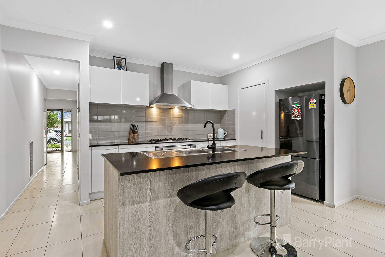 17 Warrego CircuitSandhurst, VIC 3977, Sandhurst - Thumbnail 4