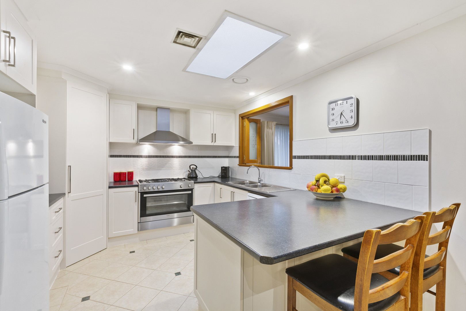 4 Apollo RoadTaylors Lakes, VIC 3038, Taylors Lakes - Thumbnail 3