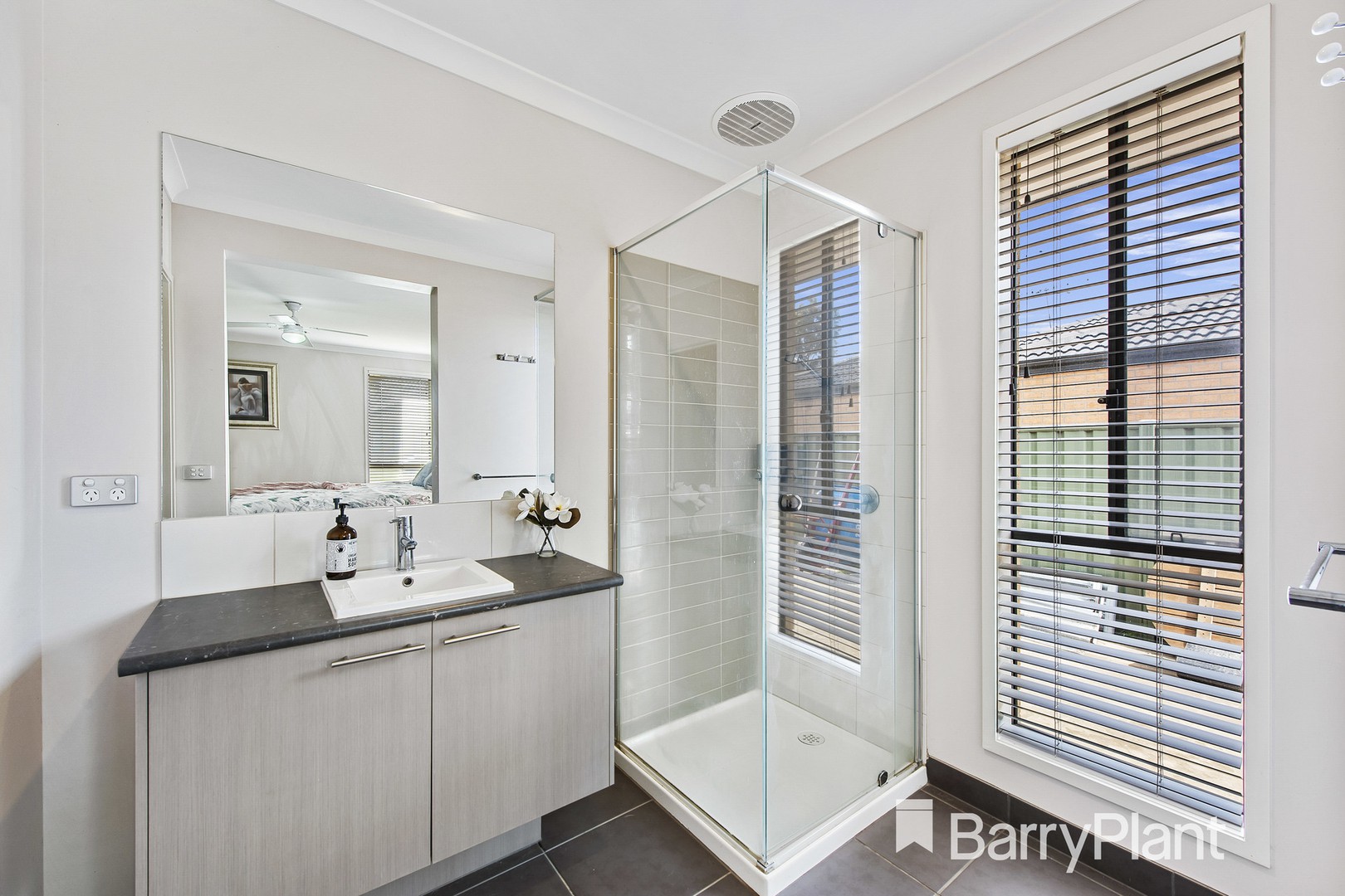 109 Vaughan ChaseWyndham Vale, VIC 3024, Wyndham Vale - Thumbnail 8