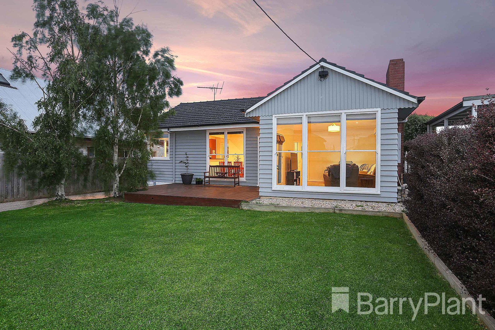 4 Dorothy Avenue, Belmont, VIC 3216 - Thumbnail 2 - 09/11/2020