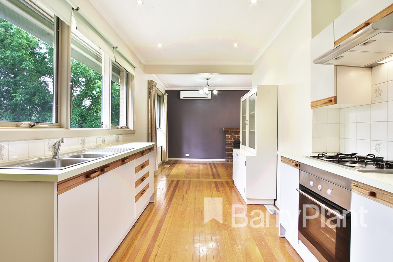 30 Simon  Street, Blackburn North, VIC 3130 - Thumbnail 1 - 09/11/2020