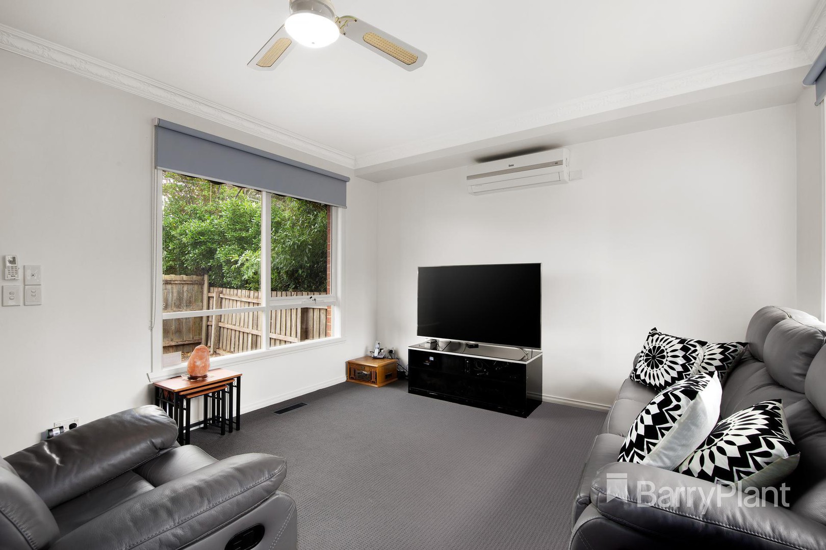 2a Fernside AvenueBriar Hill, VIC 3088, Briar Hill - Thumbnail 2