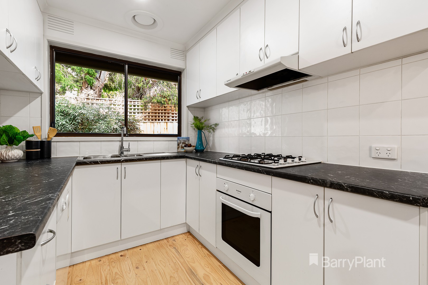 2/2 Sweetland Road, Box Hill, VIC 3128, Box Hill - Thumbnail 5