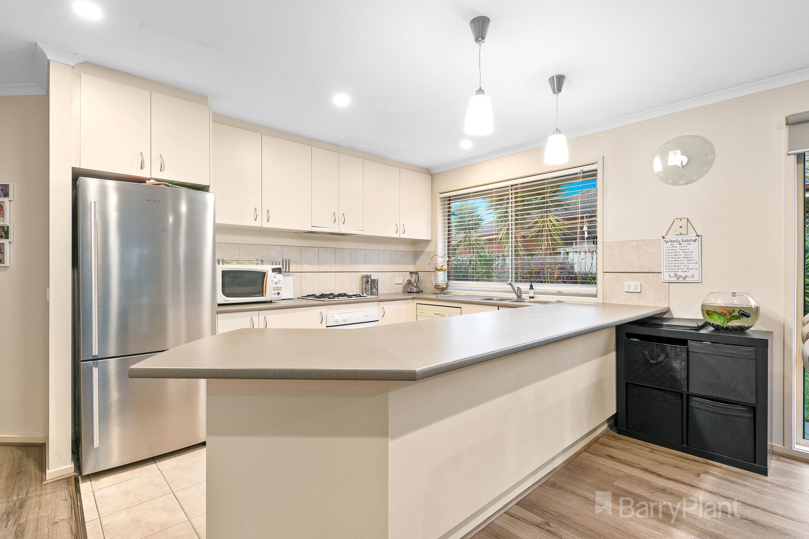 40 Kingston AvenueNarre Warren South, VIC 3805, Narre Warren South - Thumbnail 2