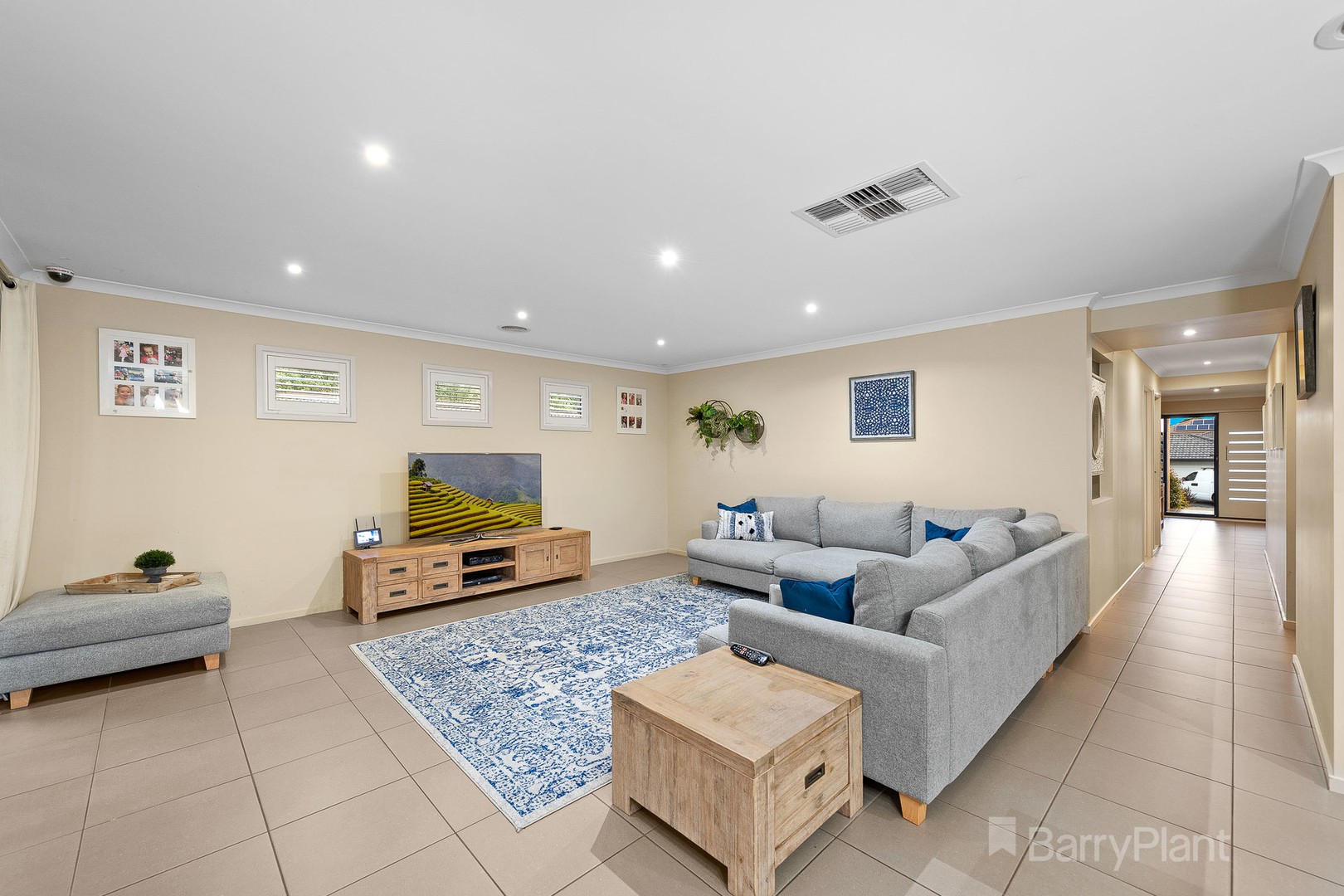 54 Harrison WayPakenham, VIC 3810, Pakenham - Thumbnail 3