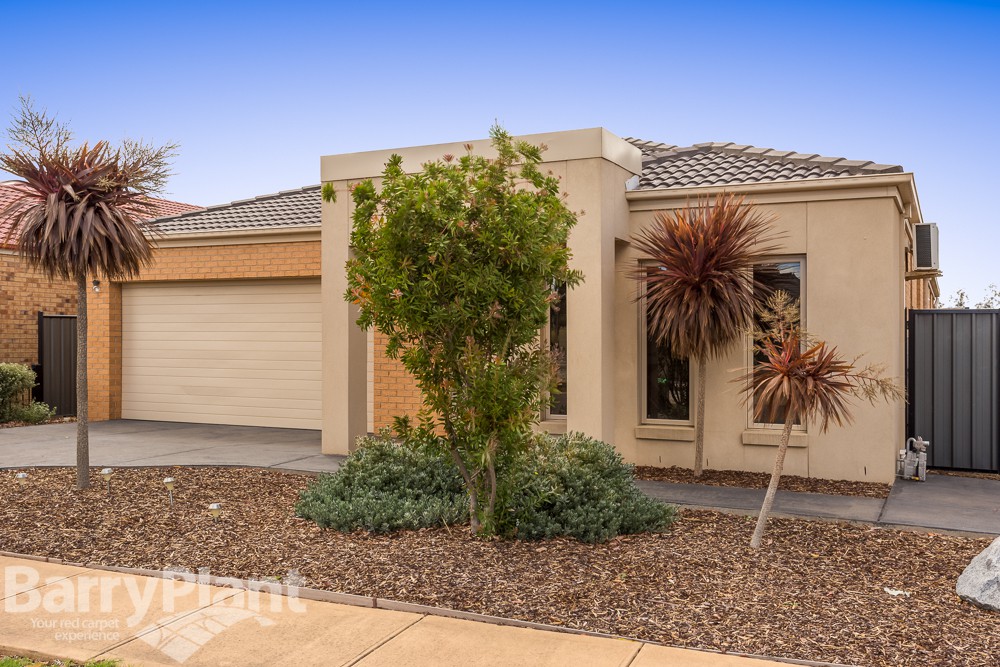 12 Kellerman Drive, Point Cook, VIC 3030 - Thumbnail 1 - 11/11/2020