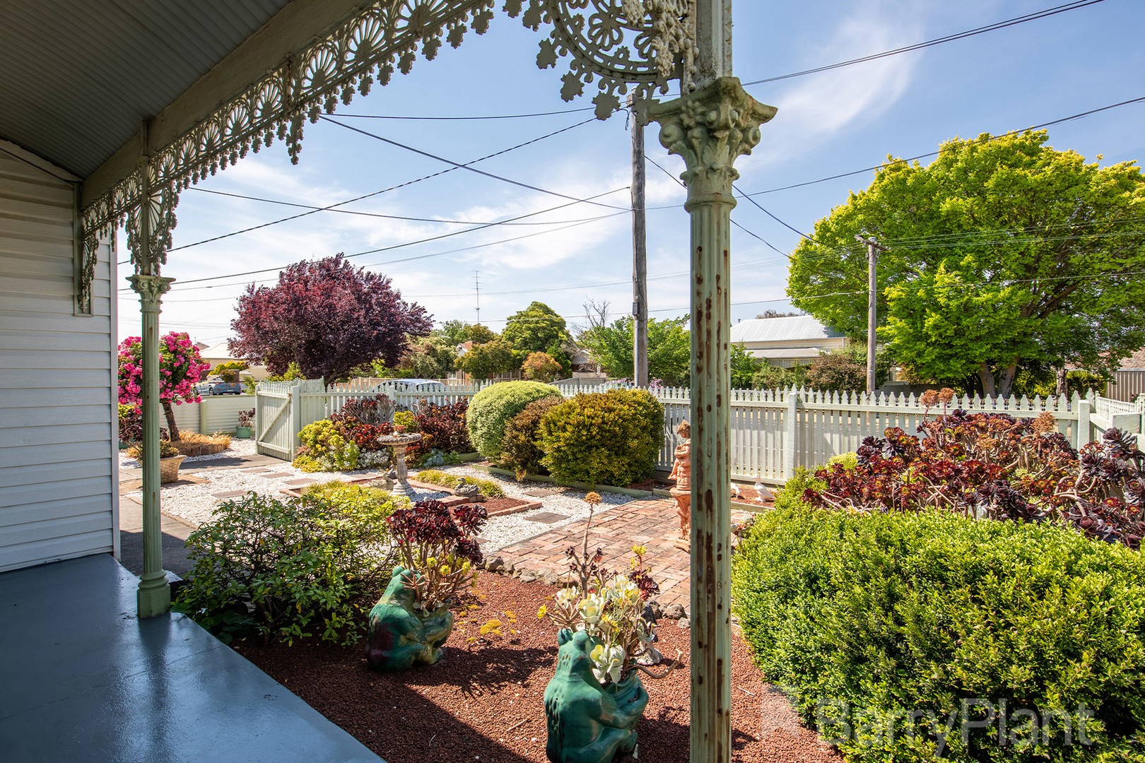 22 Victoria Street, Sebastopol, VIC 3356 - Thumbnail 2 - 12/11/2020