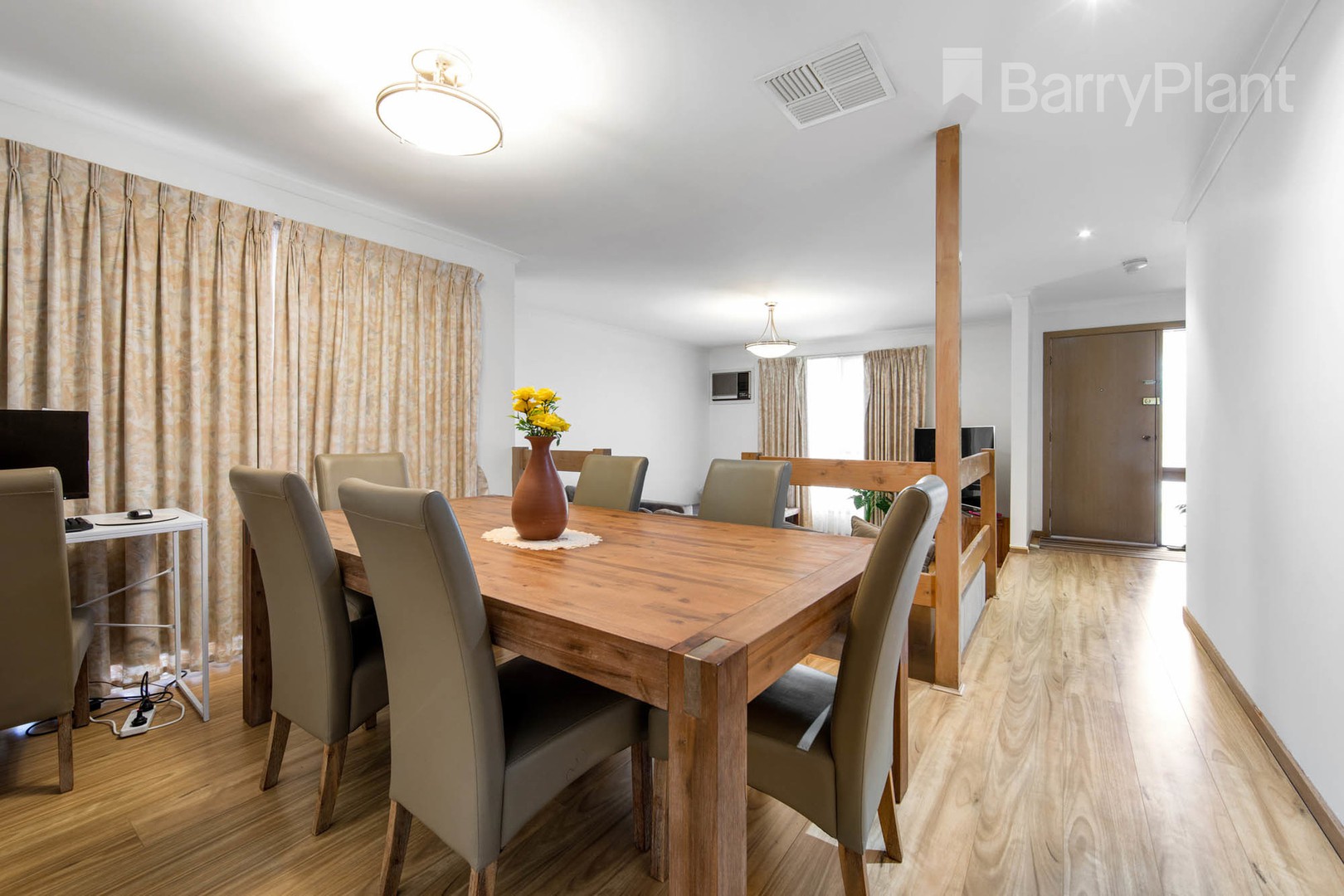 3 Numinbah Court, Taylors Lakes, VIC 3038 - Thumbnail 2 - 13/11/2020