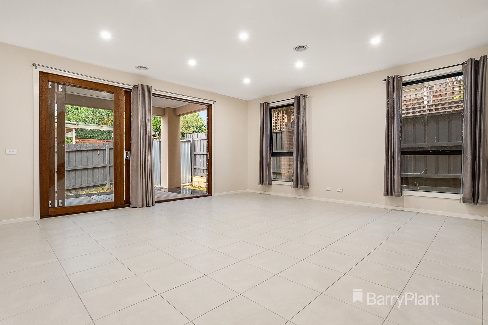 1A Daly Street, Doncaster, VIC 3108, Doncaster East - Thumbnail 2