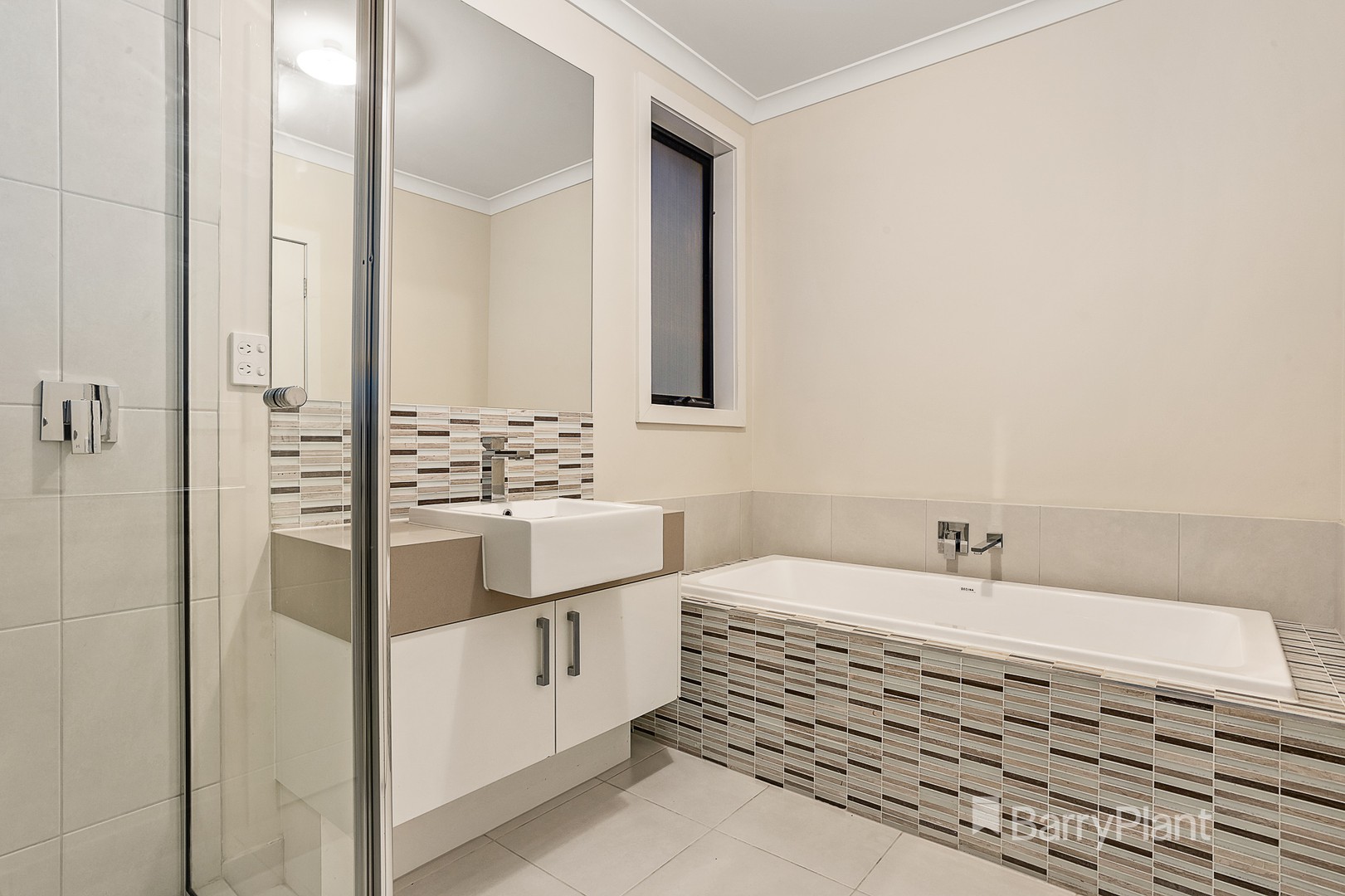 1A Daly Street, Doncaster, VIC 3108, Doncaster East - Thumbnail 8