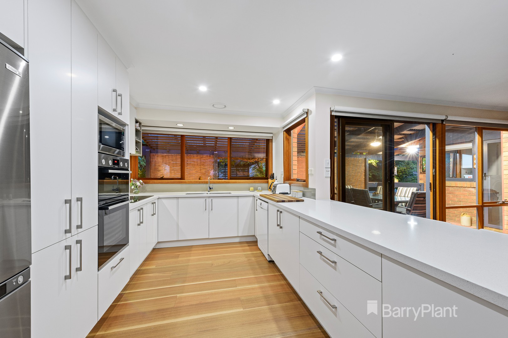 51 Glenburnie Road, Mitcham, VIC 3132, Mitcham - Thumbnail 3