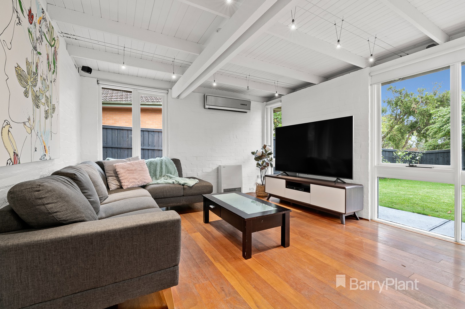 8 Haven Court, Mitcham, VIC 3132, Mitcham - Thumbnail 2