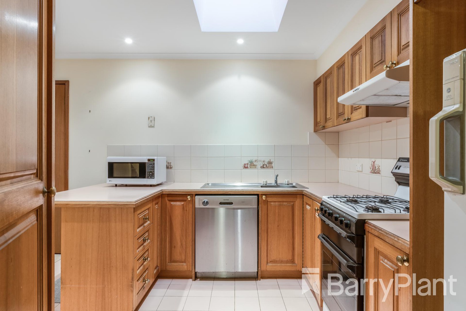 3/1 Waddington CourtHighton, VIC 3216, Highton - Thumbnail 3